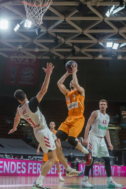 然流畅的可 然流畅的可